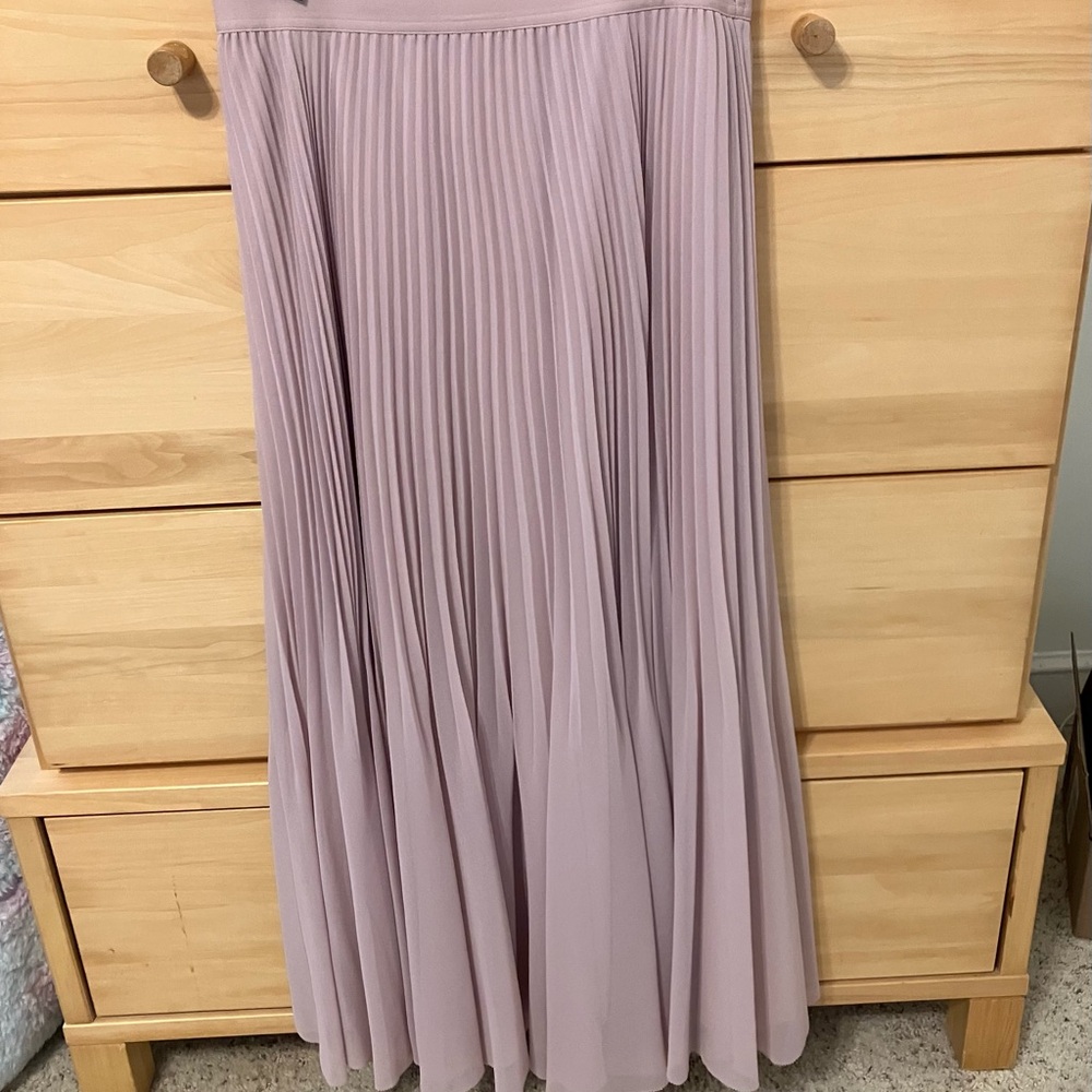 Elegant Pleated pale pink chiffon skirt